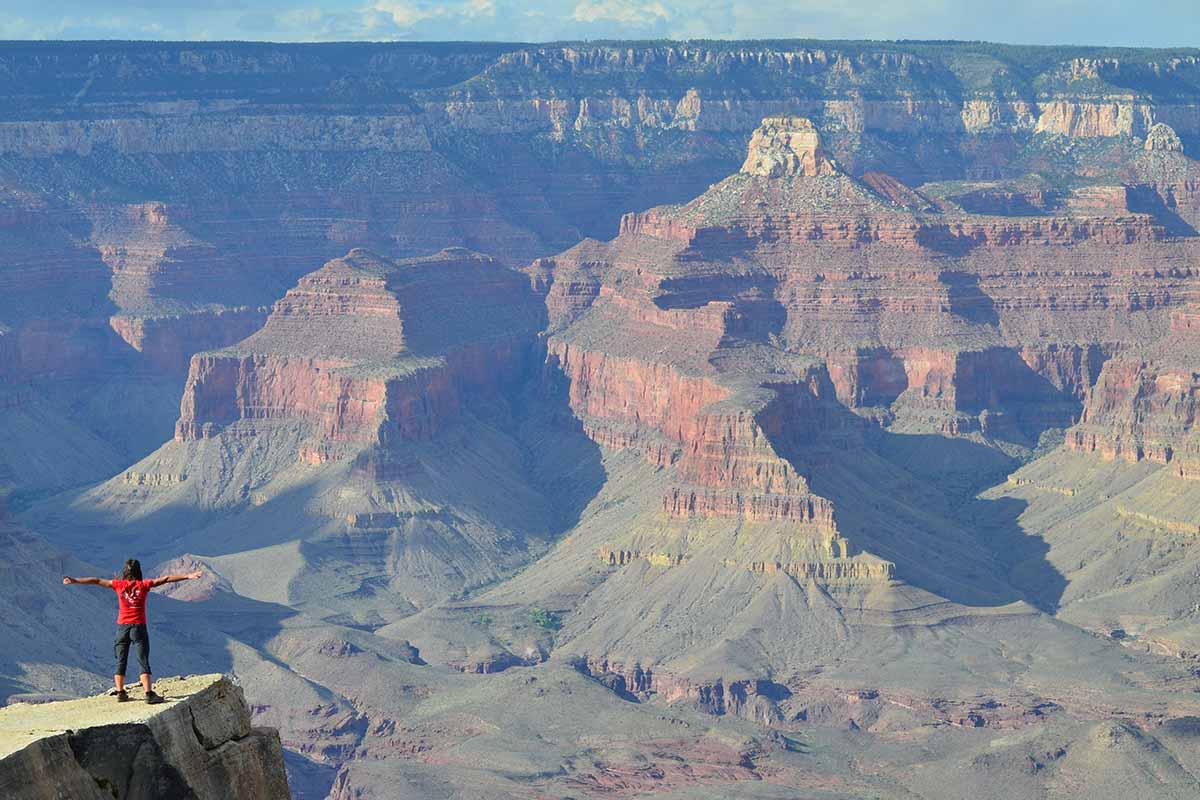 Enjoy the Sights Along the South Rim